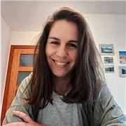 Farmacéutica y profesora de Biología. Doy clases de Biología y Química (ESO y Bachillerato) y FP Farmacia